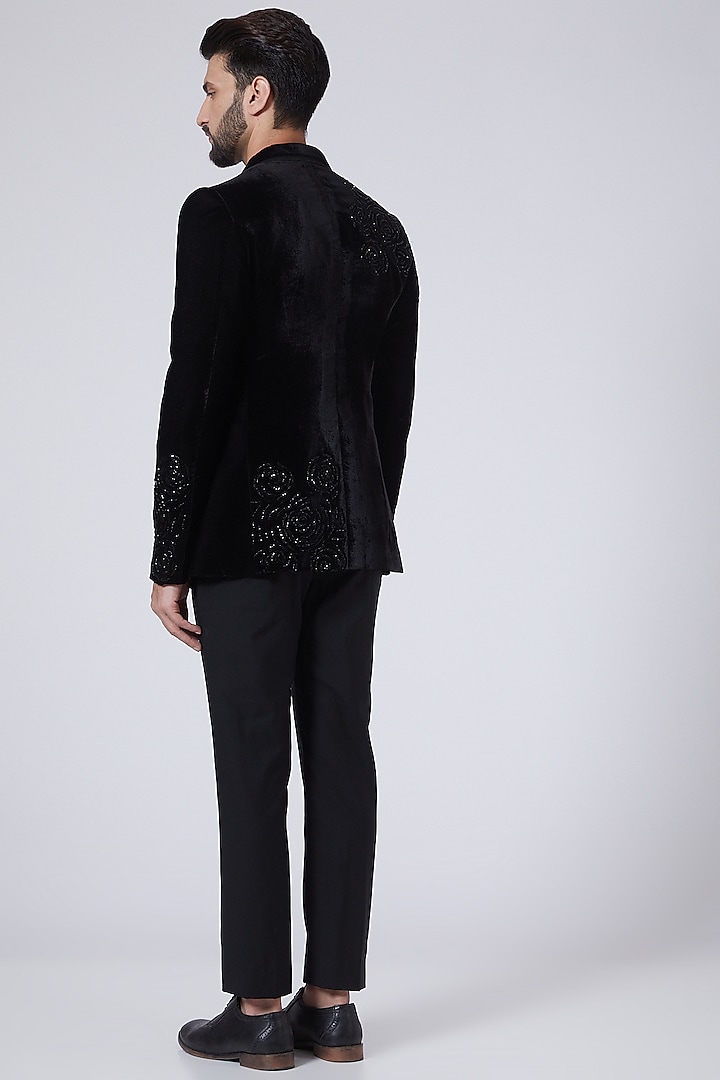 Black Velvet Cutdana Floral Work Blazer by Sawan Gandhi Men at Pernia's Pop Up Shop