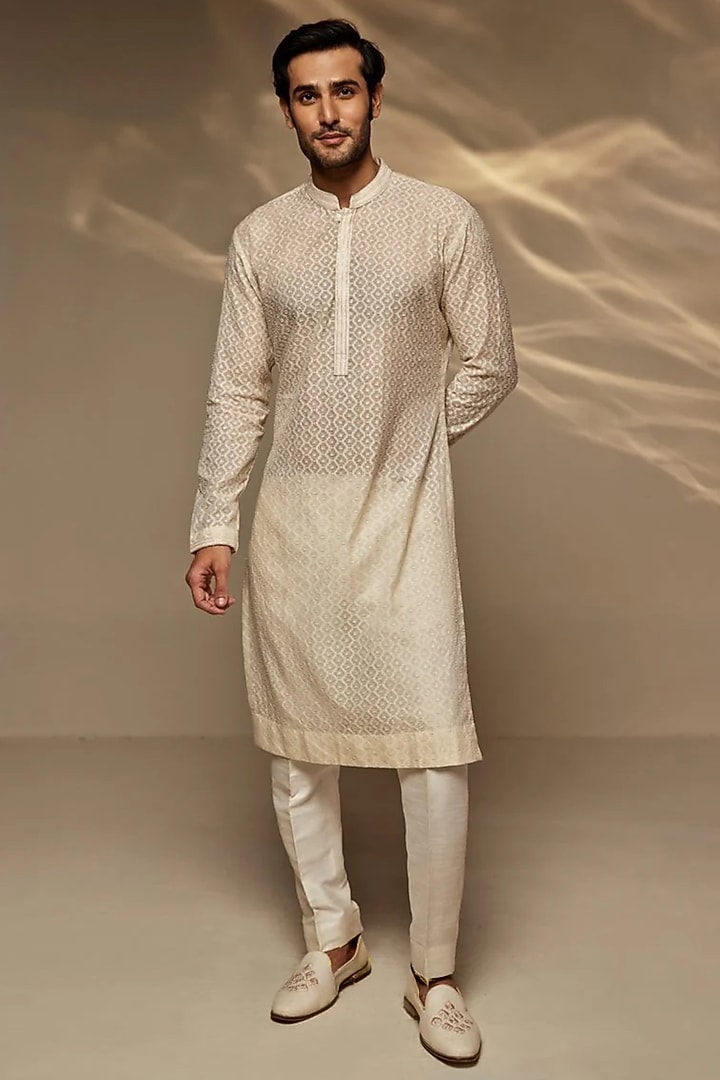 Ivory Chanderi Kurta by Sawan Gandhi Men at Pernia's Pop Up Shop