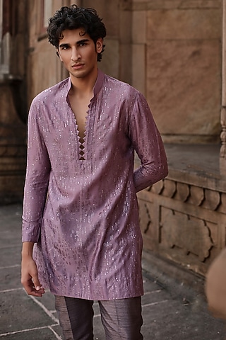 Dusty Mauve Chanderi Swarovski Work Kurta by Sawan Gandhi Men