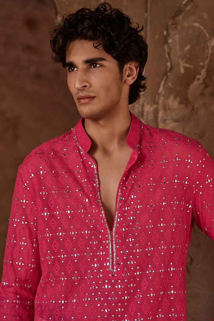 Hot Pink Chanderi Mirror Embroidered Kurta Set by Sawan Gandhi Men at Pernia's Pop Up Shop