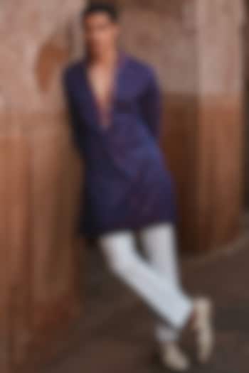 Navy Blue Chanderu Sequins Embroidered Bandhani Kurta Set by Sawan Gandhi Men at Pernia's Pop Up Shop