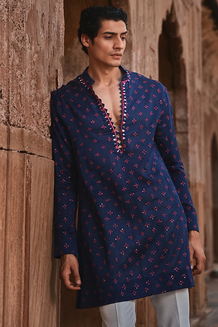 Navy Blue Chanderu Sequins Embroidered Bandhani Kurta Set by Sawan Gandhi Men at Pernia's Pop Up Shop