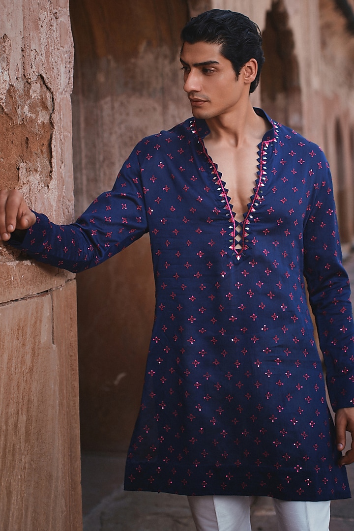 Navy Blue Chanderu Sequins Embroidered Bandhani Kurta Set by Sawan Gandhi Men at Pernia's Pop Up Shop