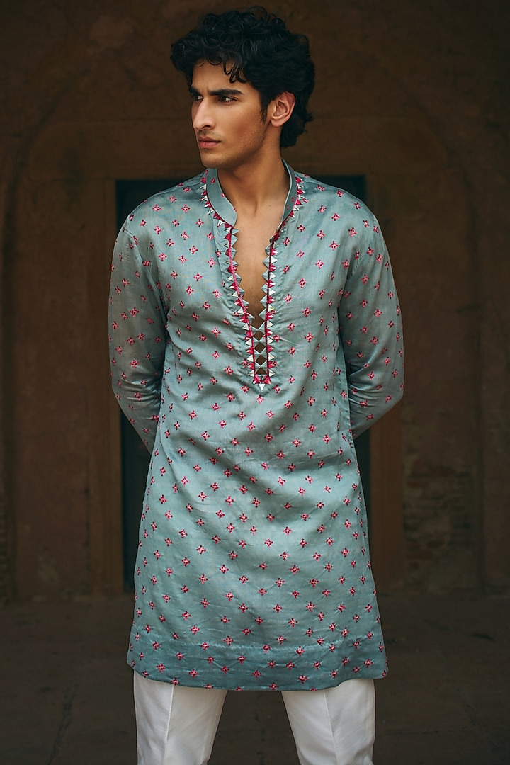 Pale Turquoise Chanderi Bandhani Kurta Set by Sawan Gandhi Men at Pernia's Pop Up Shop