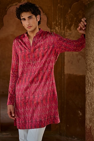 Crimson Chanderi Kurta by Sawan Gandhi Men
