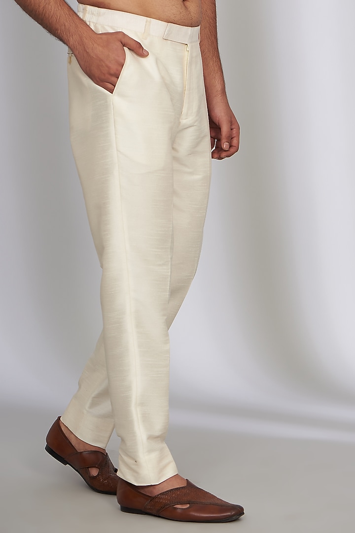 Ivory Georgette Embroidered Groom Sherwani Set by Sawan Gandhi Men at Pernia's Pop Up Shop