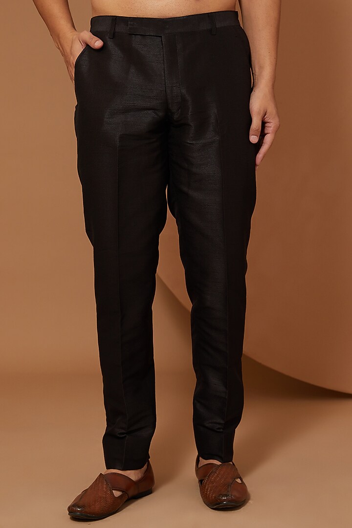 Black Georgette Cutdana Embroidered Groom Sherwani Set by Sawan Gandhi Men at Pernia's Pop Up Shop