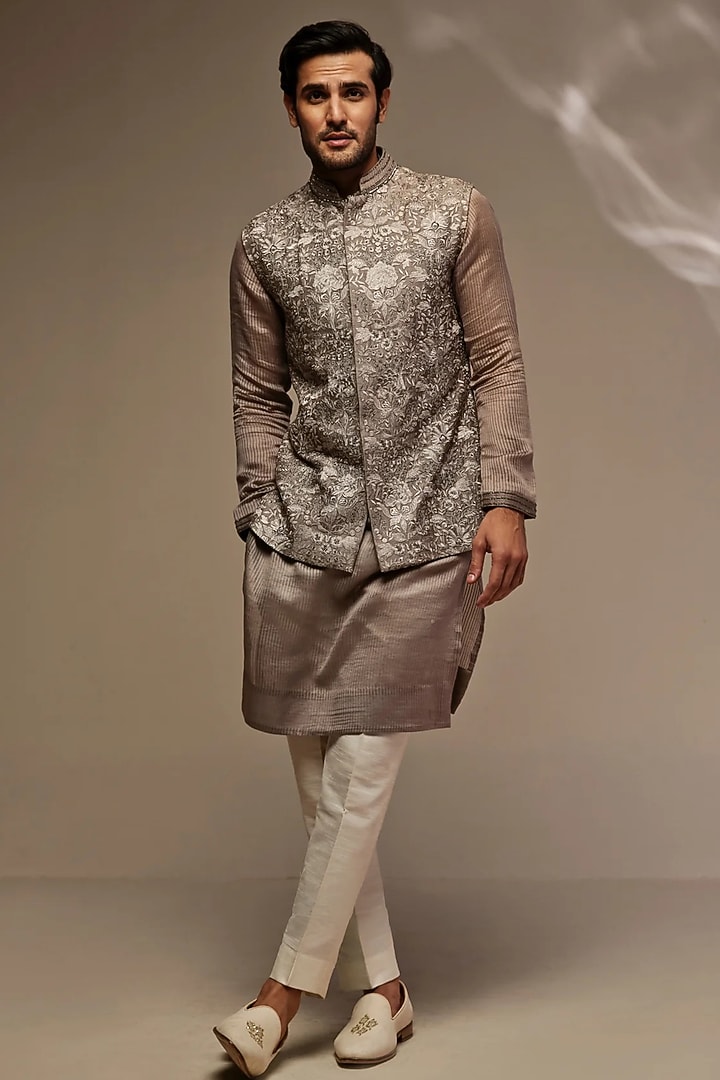 Grey Silk Bundi Jacket With Kurta by Sawan Gandhi Men at Pernia's Pop Up Shop