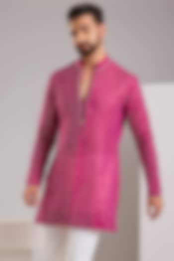 Hot Pink Chanderi Kurta by Sawan Gandhi Men at Pernia's Pop Up Shop