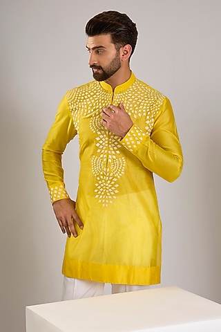 Yellow Chanderi Kurta by Sawan Gandhi Men