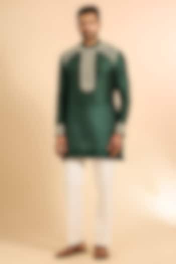 Green Chanderi Kurta by Sawan Gandhi Men at Pernia's Pop Up Shop