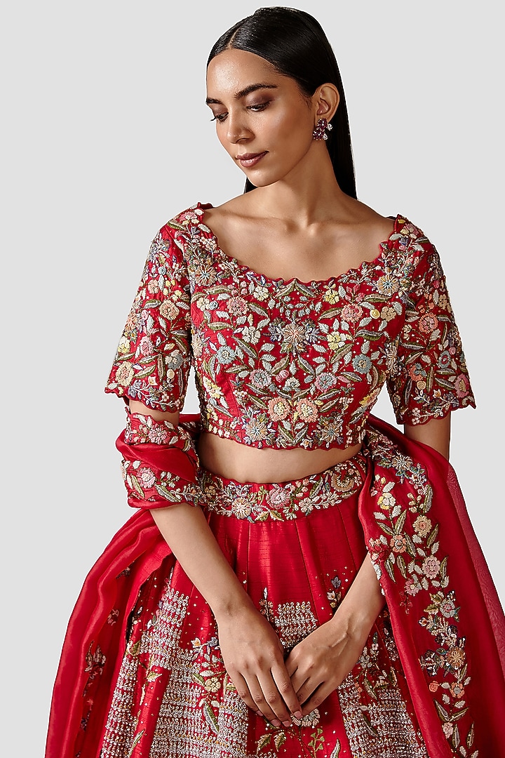 Scarlet Red Hand Embroidered Wedding Lehenga Set by Swati Narula at Pernia's Pop Up Shop