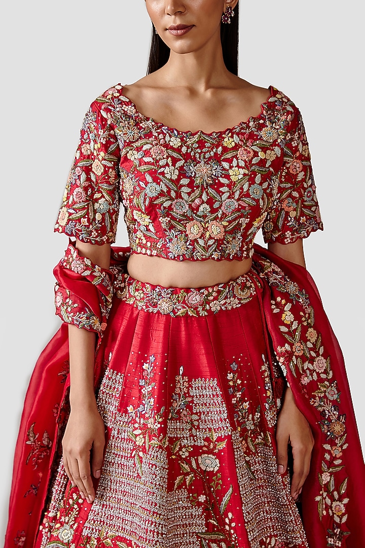 Scarlet Red Hand Embroidered Wedding Lehenga Set by Swati Narula at Pernia's Pop Up Shop