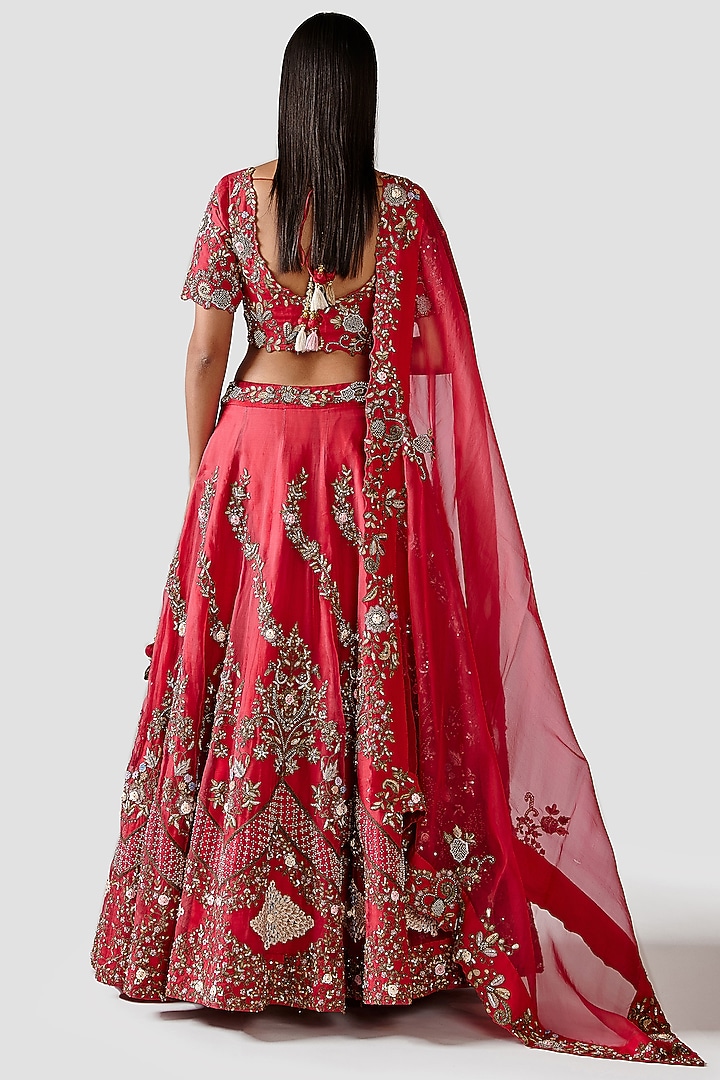 Red Hand Embroidered Wedding Lehenga Set by Swati Narula at Pernia's Pop Up Shop