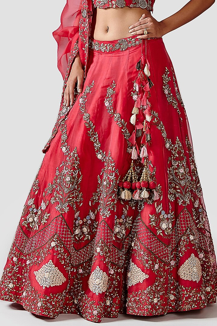 Red Hand Embroidered Wedding Lehenga Set by Swati Narula at Pernia's Pop Up Shop