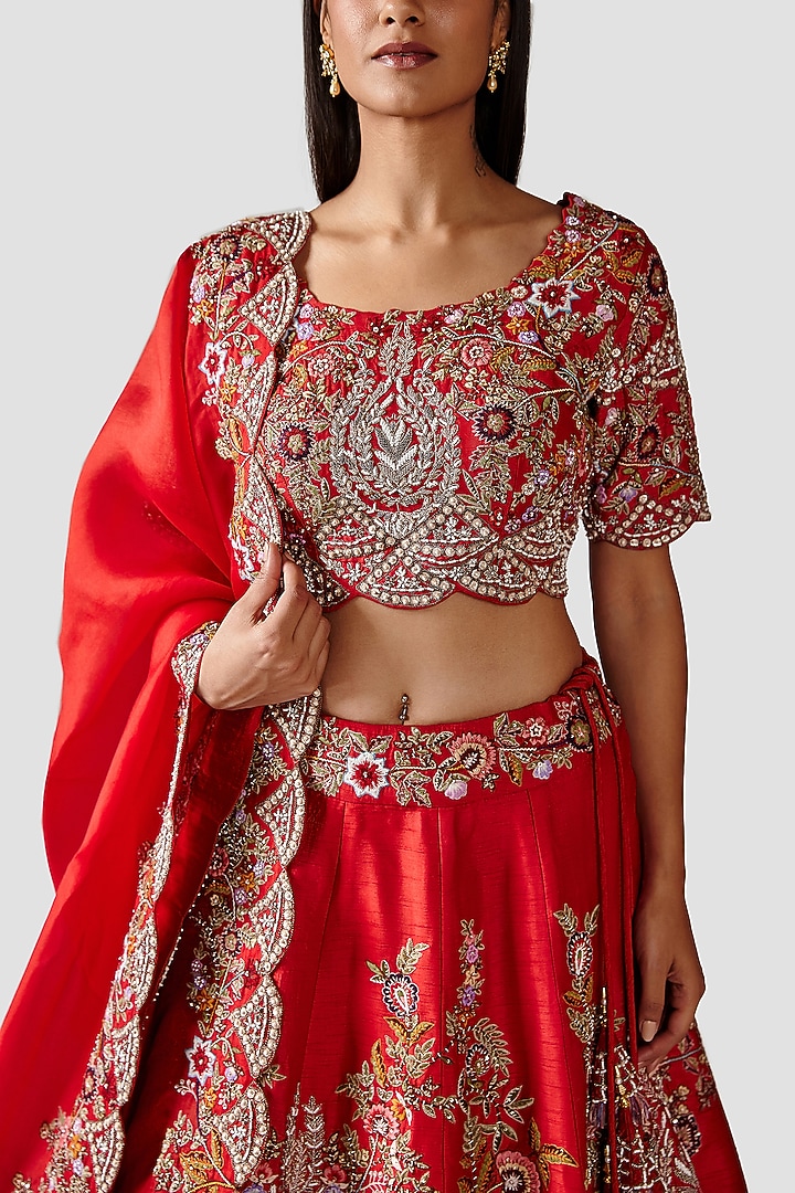 Tomato Red Wedding Lehenga Set With Hand Embroidery by Swati Narula at Pernia's Pop Up Shop
