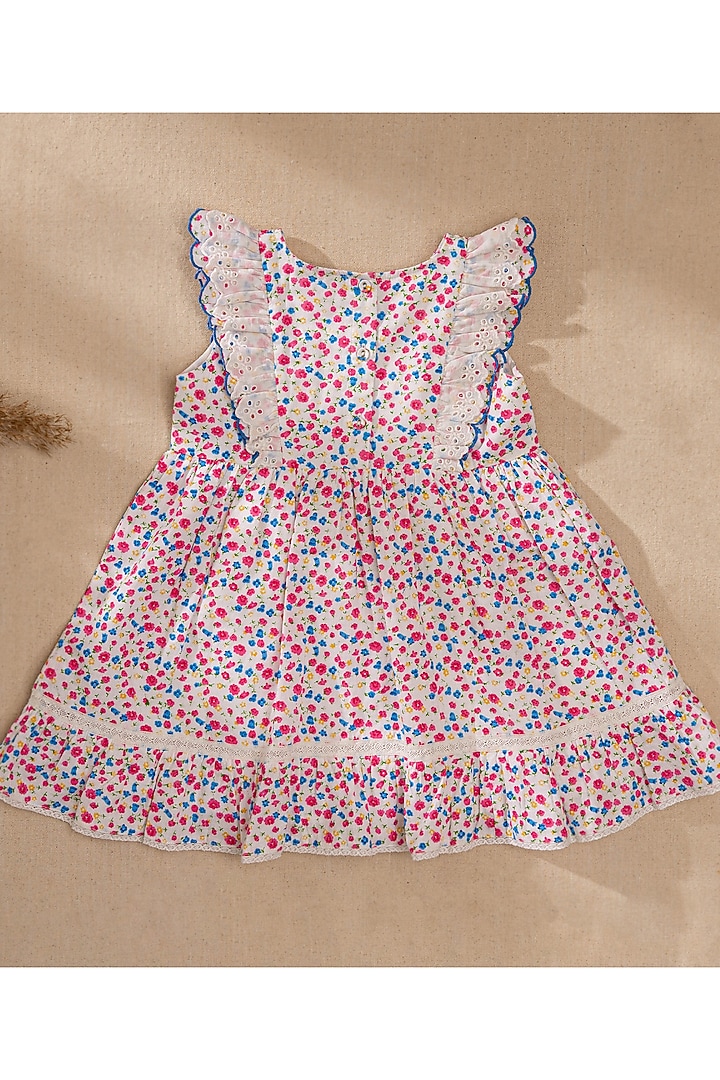 Pink Organic Cotton Gift Hamper For Girls by Swoon baby at Pernia's Pop Up Shop