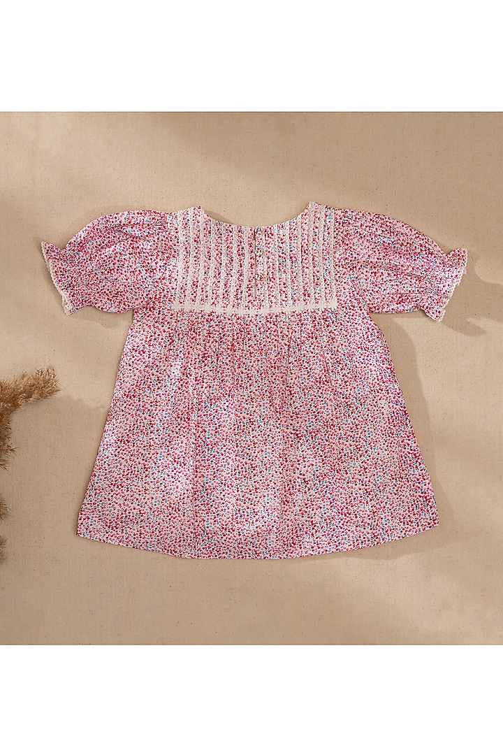 Pink Organic Cotton Gift Hamper For Girls by Swoon baby at Pernia's Pop Up Shop