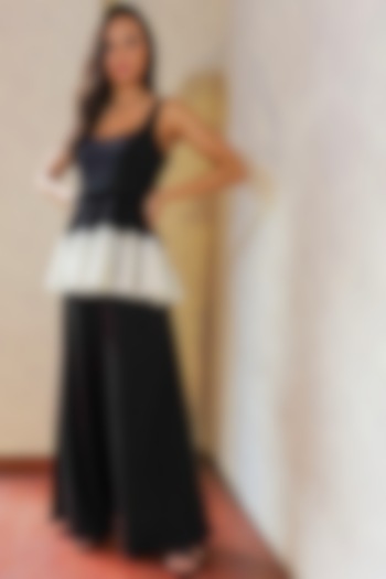 Black & White Pant Set by Swatee Singh at Pernia's Pop Up Shop