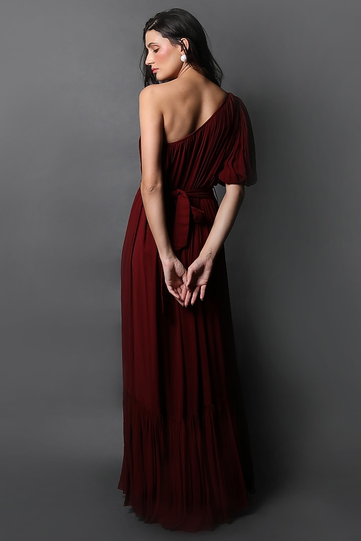 Maroon Georgette Pleated Party Wear Gown by Swatee Singh at Pernia's Pop Up Shop