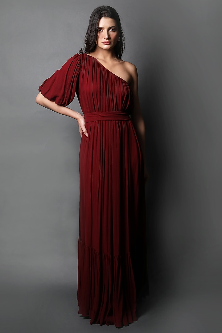 Maroon Georgette Pleated Party Wear Gown by Swatee Singh at Pernia's Pop Up Shop