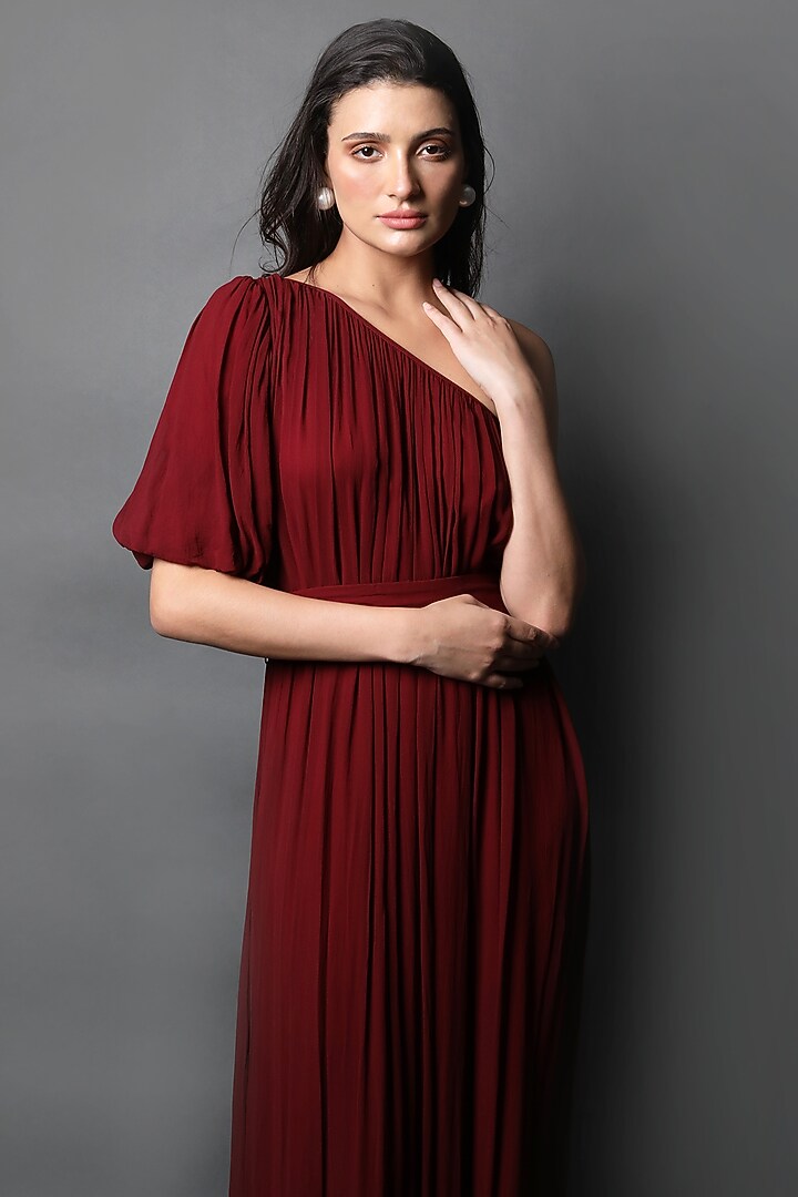 Maroon Georgette Pleated Party Wear Gown by Swatee Singh at Pernia's Pop Up Shop
