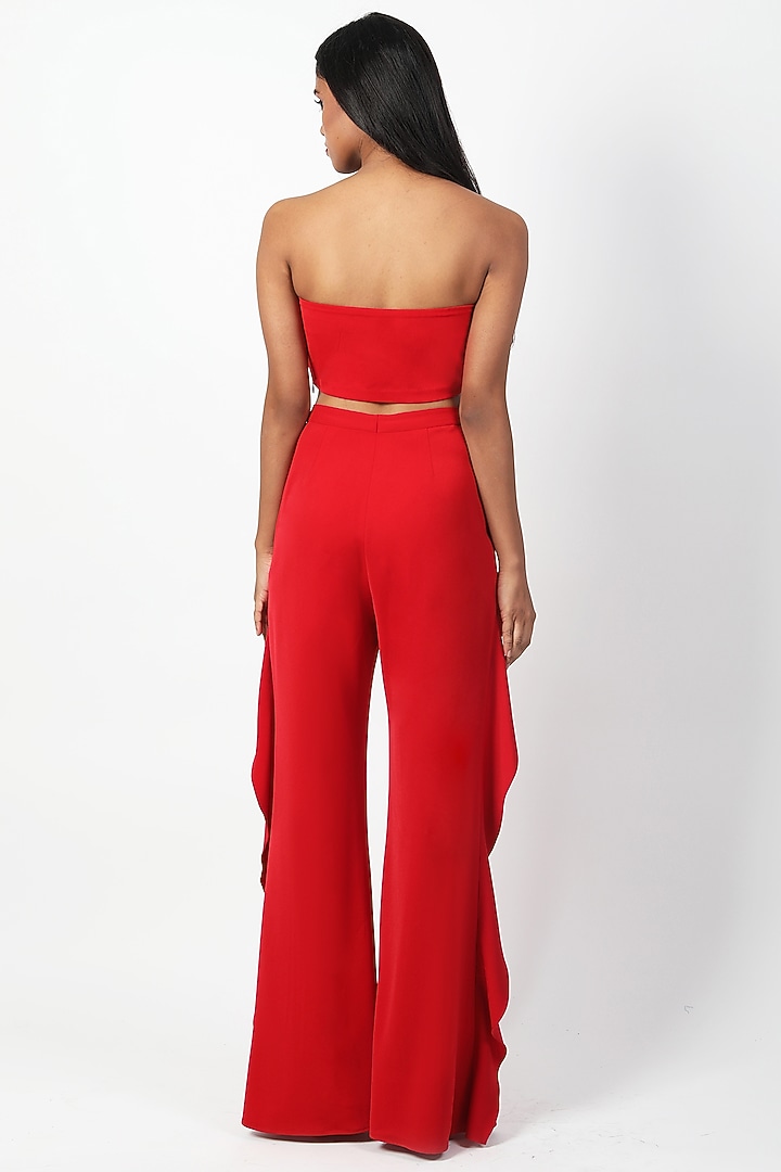 Red Heavy Crepe Co-Ord Set by Swatee Singh at Pernia's Pop Up Shop