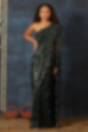 Glass Green Sequins Wedding Saree Set by Swatee Singh at Pernia's Pop Up Shop