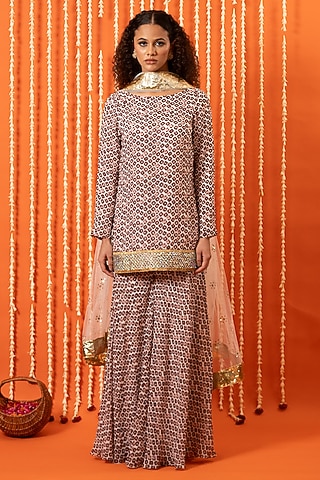 Maroon Georgette Digital Printed Kurta Set by Swatee Singh