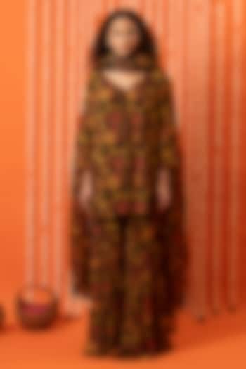 Olive Green Georgette Digital Printed Kurta Set by Swatee Singh at Pernia's Pop Up Shop