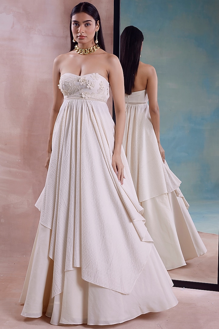 Ivory Organic Cotton Placement Patchwork Handkerchief Tunic Set by Shwetanga at Pernia's Pop Up Shop