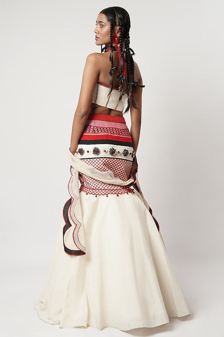 Ivory Cotton Fish-Cut Layered Skirt Set by Shwetanga at Pernia's Pop Up Shop