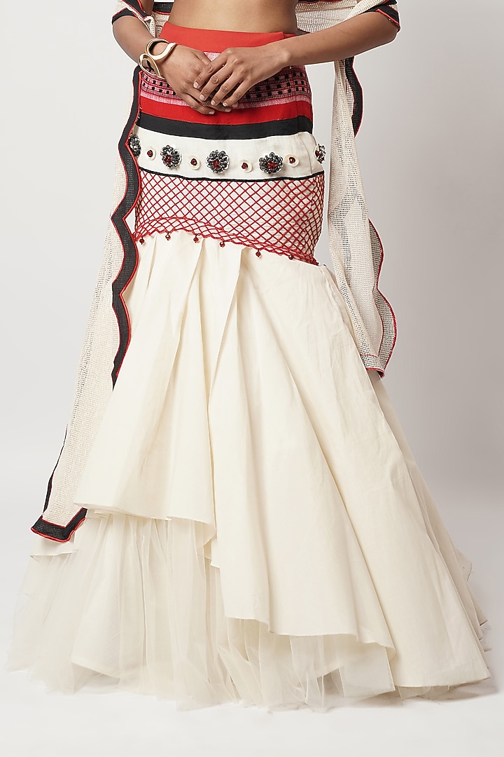 Ivory Cotton Fish-Cut Layered Skirt Set by Shwetanga at Pernia's Pop Up Shop