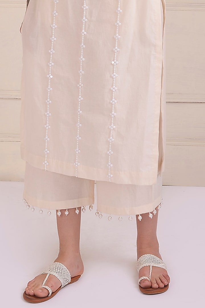 Ivory Organic Cotton Embroidered Kurta Set by Shwetanga at Pernia's Pop Up Shop