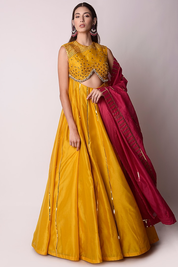 Mustard Chanderi Embroidered Wedding Anarkali Set by Shwetanga at Pernia's Pop Up Shop