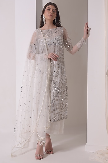Ecru Crepe & Organza Foil Printed Kurta Set by Shwetanga at Pernia's Pop Up Shop