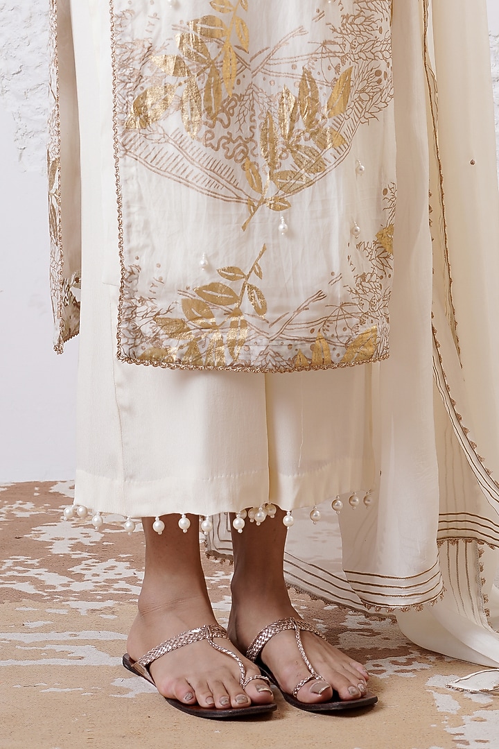 Ivory & Gold Organza Foil Printed Kurta Set by Shwetanga at Pernia's Pop Up Shop