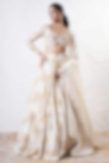 Ivory & Gold Organza Foil Printed Wedding Lehenga Set by Shwetanga at Pernia's Pop Up Shop