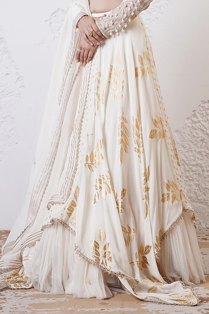 Ivory & Gold Organza Foil Printed Asymmetric Wedding Lehenga Set by Shwetanga at Pernia's Pop Up Shop