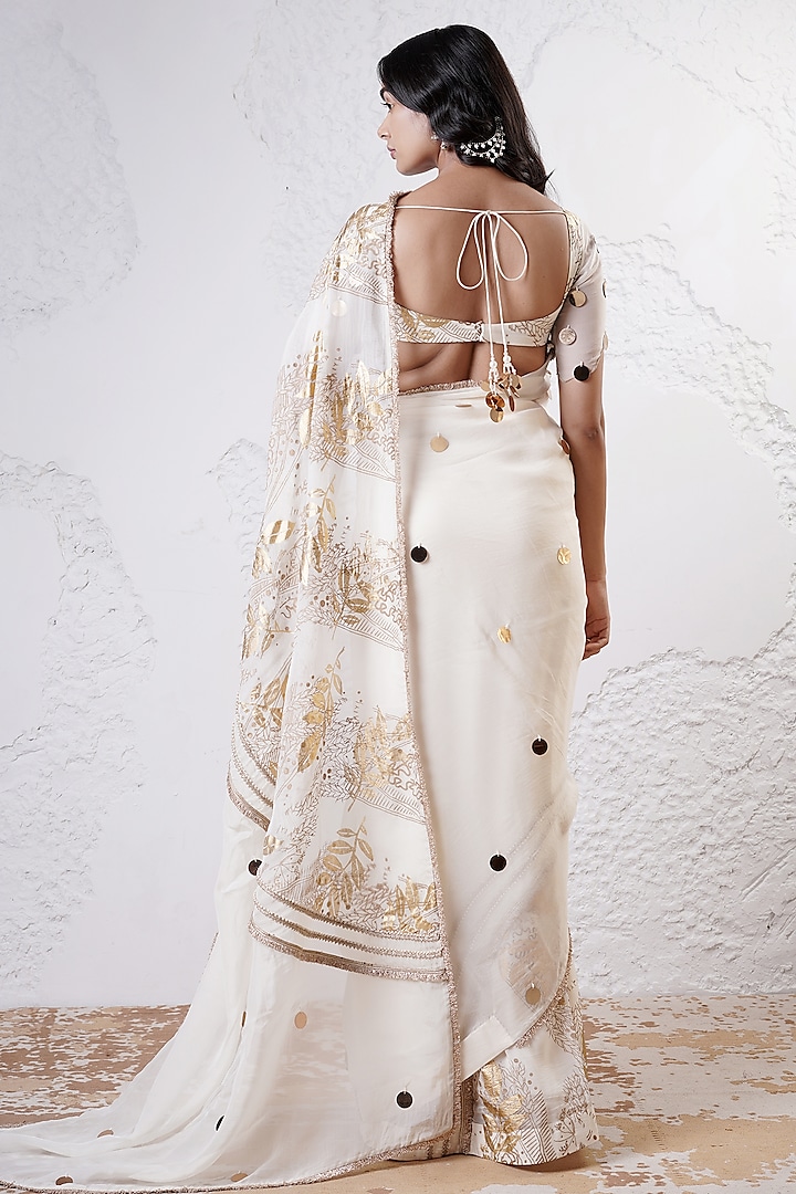 Ivory & Gold Organza Foil Printed Party Wear Saree Set by Shwetanga at Pernia's Pop Up Shop