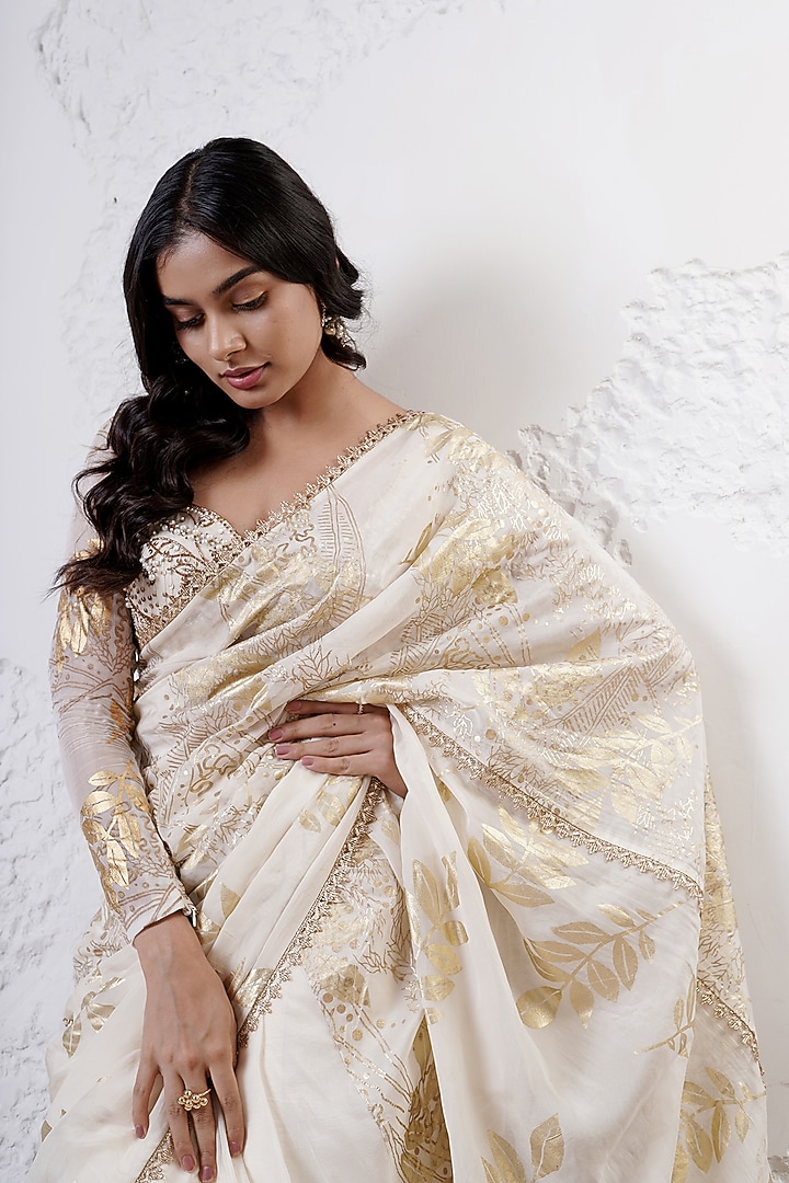 Ivory & Gold Organza Foil Printed Party Wear Saree Set by Shwetanga at Pernia's Pop Up Shop