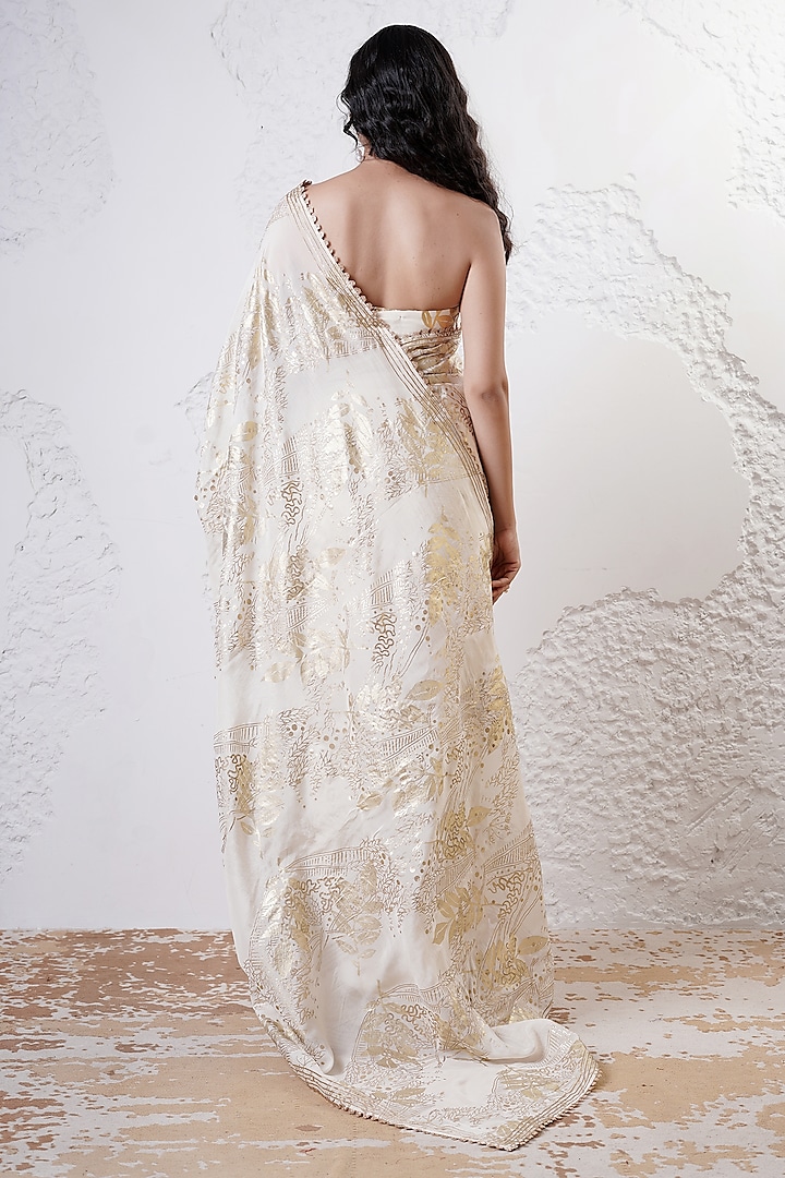 Ivory & Gold Organza Foil Printed Party Wear Saree Set by Shwetanga at Pernia's Pop Up Shop