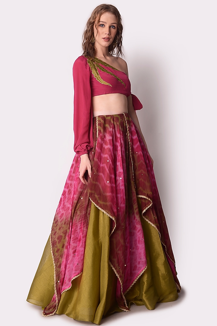 Multi-Colored Tye-Dyed Wedding Lehenga Set by Shwetanga at Pernia's Pop Up Shop