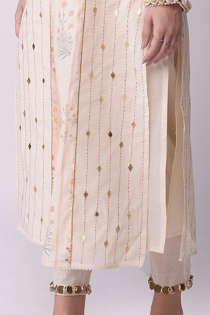 Ivory & Rust Brown Embroidered Panelled Straight Kurta Set by Shwetanga at Pernia's Pop Up Shop