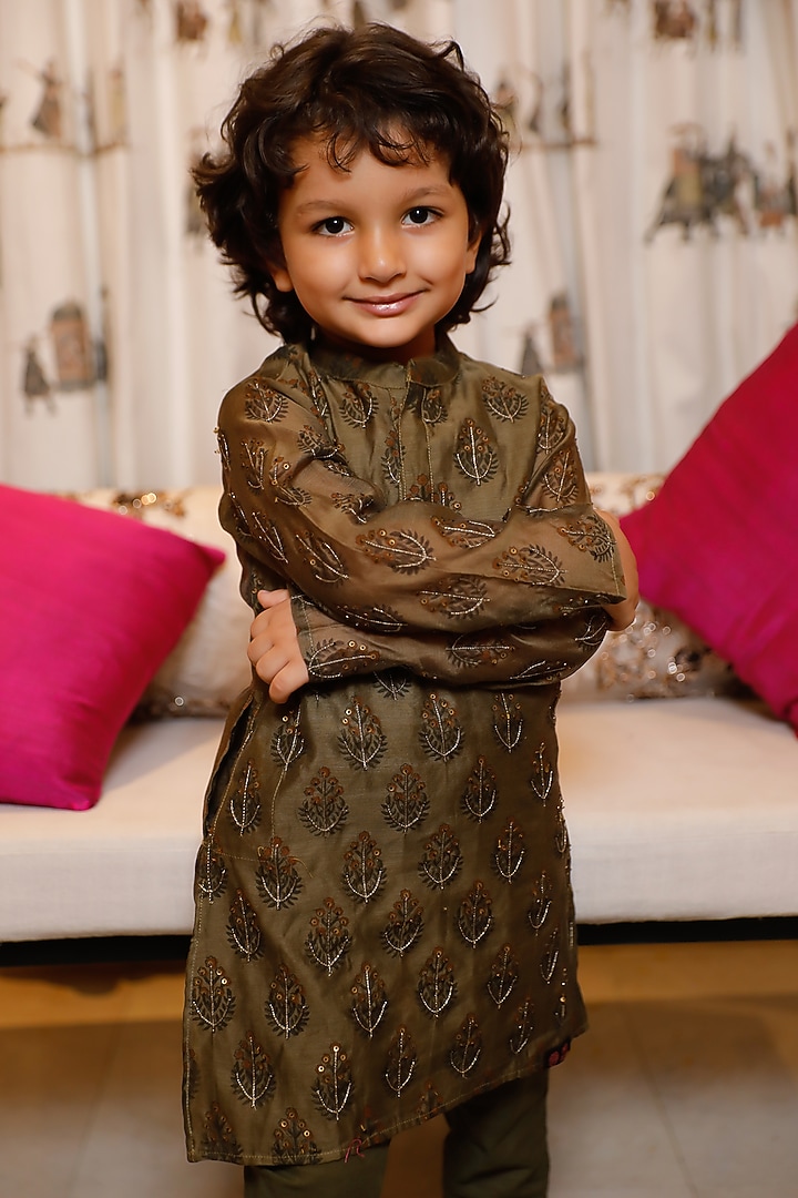 Green Chanderi Hand Block Printed & Hand Embroidered Kurta Set For Boy by Swati Golyan at Pernia's Pop Up Shop