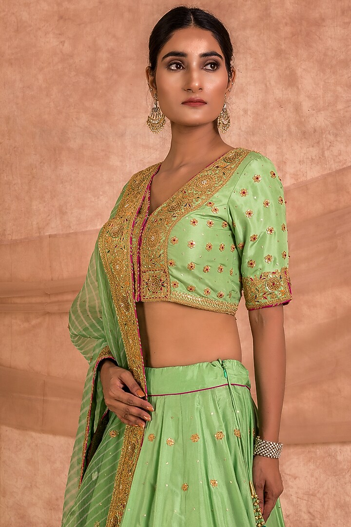 Green Embroidered Bridal Lehenga Set by SWATI UBROI at Pernia's Pop Up Shop