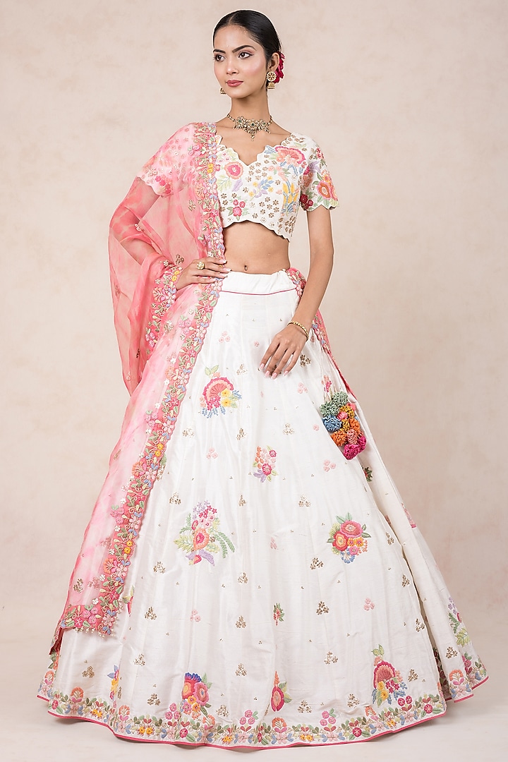 White Silk Gota Patti Embroidered Bridal Lehenga Set by SWATI UBROI at Pernia's Pop Up Shop