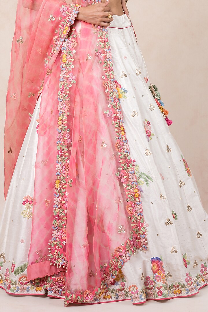 White Silk Gota Patti Embroidered Bridal Lehenga Set by SWATI UBROI at Pernia's Pop Up Shop