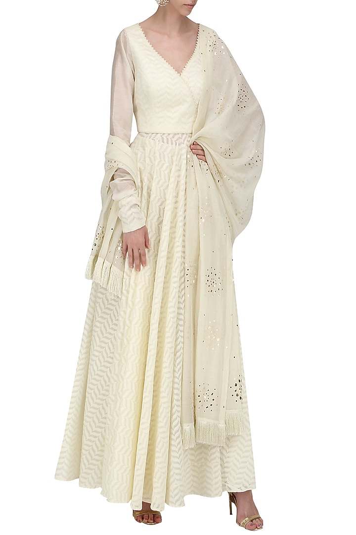 Ivory angharka in chanderi with pallazo and dupatta available only at Pernia's Pop Up Shop.