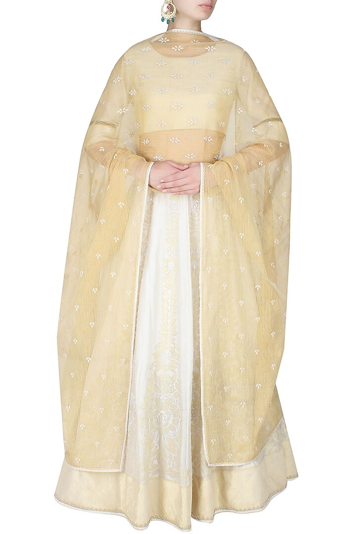 Ivory and gold aureate pale handcut motifs blouse and lehenga set available only at Pernia's Pop Up Shop.
